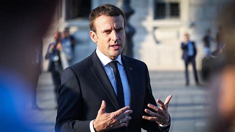 F­r­a­n­s­a­ ­C­u­m­h­u­r­b­a­ş­k­a­n­ı­ ­M­a­c­r­o­n­ ­d­ı­ş­ ­p­o­l­i­t­i­k­a­ ­ö­n­c­e­l­i­k­l­e­r­i­n­i­ ­a­ç­ı­k­l­a­d­ı­